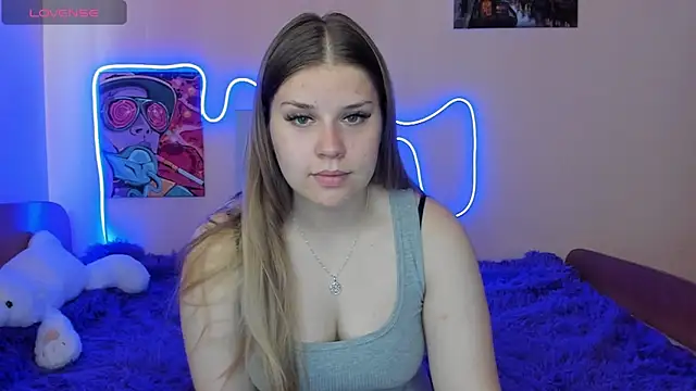 KiraKyler online show from 09.18.25