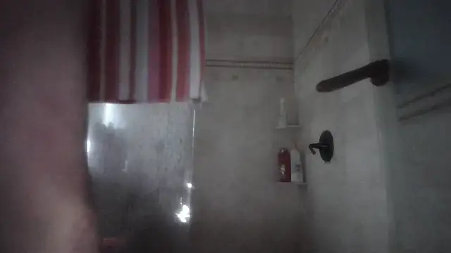 Snapshot of TallDrink11 chatting on 11.30.25 TallDrink11 online show from 11.30.25