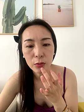 Snapshot of manmanyu520 chatting on 10.09.25 manmanyu520 online show from 10.09.25