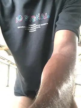 Snapshot of kavi1q1 chatting on 11.09.25 kavi1q1 online show from 11.09.25