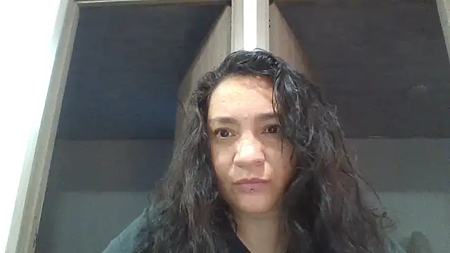  im alaya online show from 10.15.25