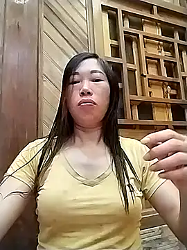 MayLyy online show from 09.12.25