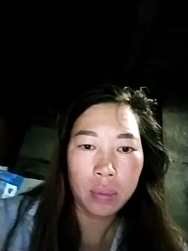 MayLyy online show from 09.18.25