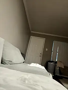 Snapshot of colimpia chatting on 10.22.25 colimpia online show from 10.22.25