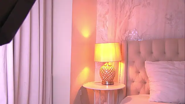 AshleyEvance online show from 03.27.26