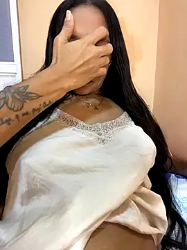 Luna025 online show from 10.23.25