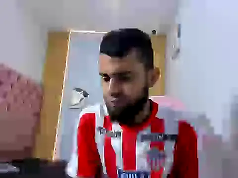 adri sexboy229 online show from 10.08.25