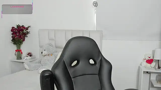 Ms milarose online show from 02.22.26