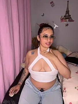 naomirouse  online show from 11.14.25