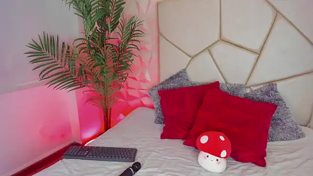 SASHASTRADA online show from 11.08.25