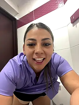 CandelaMartineez online show from 10.08.25