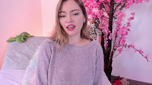 Snapshot of aliiceFM chatting on 02.02.26 aliiceFM online show from 02.02.26