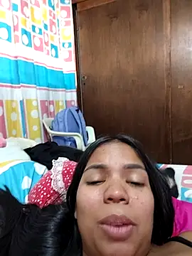 CloeeHills  online show from 10.01.25