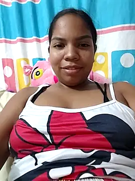 CloeeHills  online show from 11.02.25