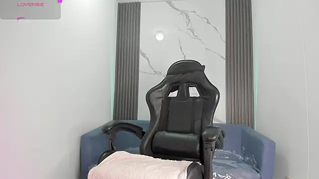 ShaunaDream online show from 10.02.25