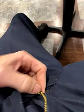 Snapshot of 66Retro99 chatting on 09.17.25 66Retro99 online show from 09.17.25