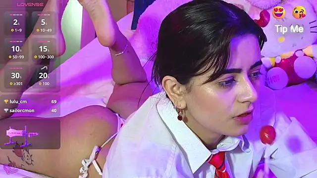 Snapshot of bella_thixx chatting on 11.07.25 bella thixx online show from 11.07.25