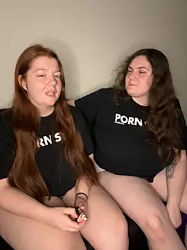 Snapshot of ScarlettSinner chatting on 10.08.25 ScarlettSinner online show from 10.08.25