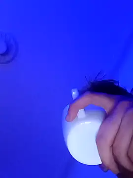 Snapshot of djkev_ chatting on 11.02.25 djkev  online show from 11.02.25