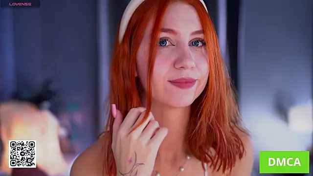 Venelopa online show from 10.25.25