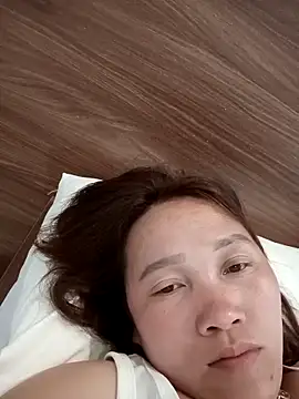 miumiu 00 online show from 04.02.26