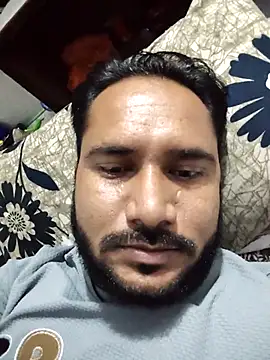 Snapshot of VijayLover69 chatting on 10.13.25 VijayLover69 online show from 10.13.25