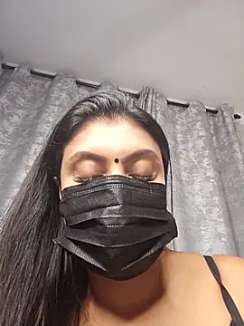 Indian GlowingMiax online show from 03.30.26