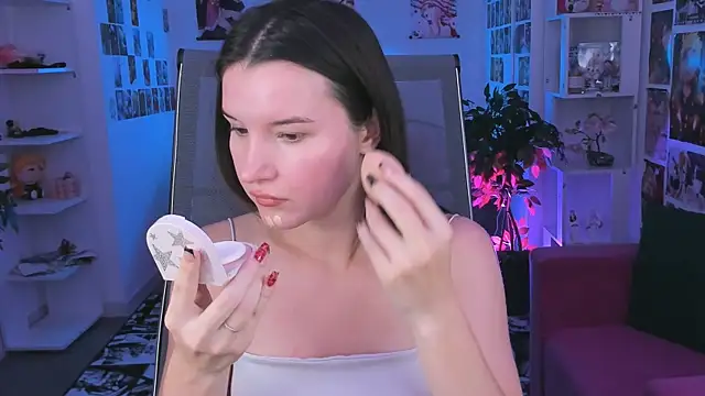 AgataWillis online show from 10.04.25