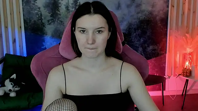 AgataWillis online show from 12.22.25