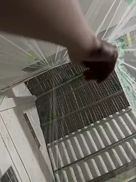 Snapshot of linh21107 chatting on 11.08.25 linh21107 online show from 11.08.25