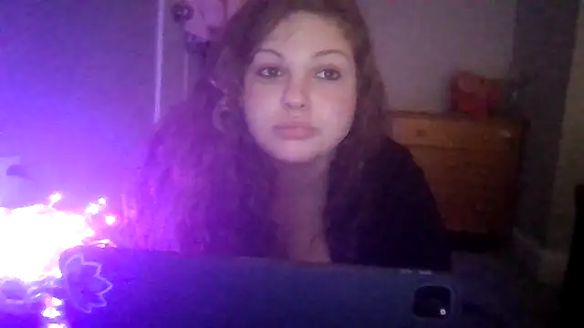 PlushPrincesss online show from 11.18.25