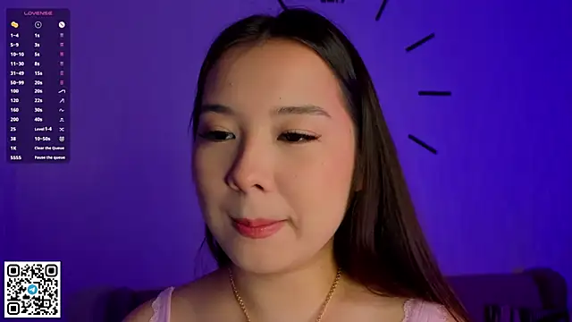 AlberthaEscue online show from 11.03.25