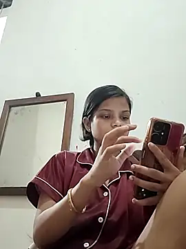 Snapshot of Komal0099 chatting on 09.10.25 Komal0099 online show from 09.10.25