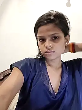 Snapshot of Komal0099 chatting on 10.04.25 Komal0099 online show from 10.04.25
