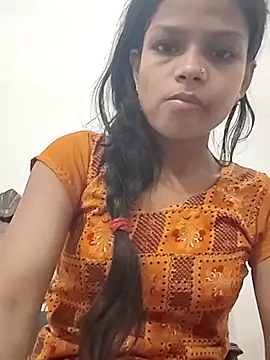 Snapshot of Komal0099 chatting on 10.15.25 Komal0099 online show from 10.15.25