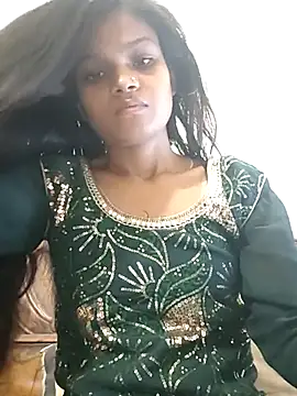 Snapshot of Komal0099 chatting on 10.27.25 Komal0099 online show from 10.27.25