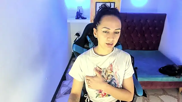 alison moon7 online show from 11.14.25