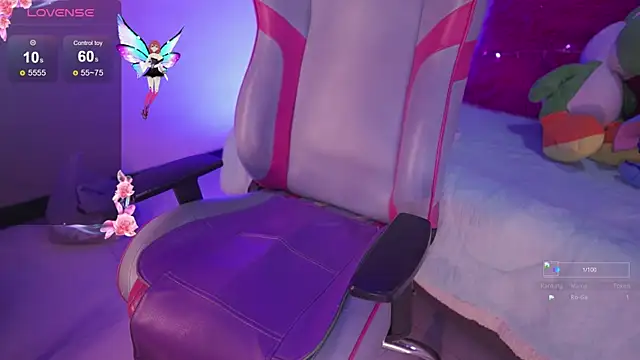 Snapshot of Lana_Dreams_ chatting on 09.27.25 Lana Dreams online show from 09.27.25