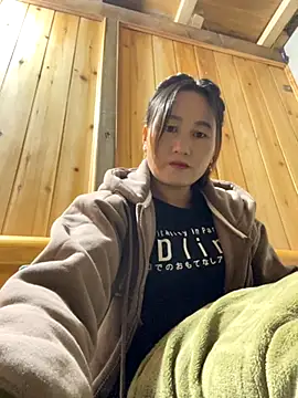 phungtiti online show from 11.19.25