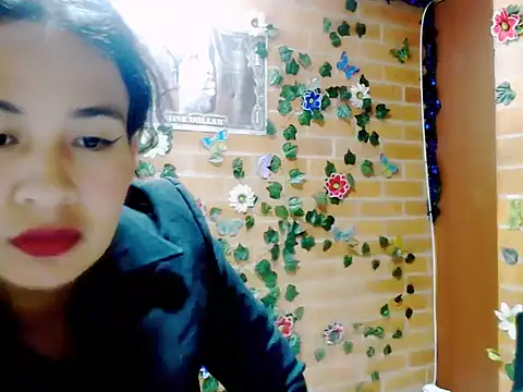 astrid hauser online show from 09.23.25
