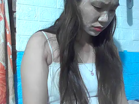 Snapshot of fanchunn chatting on 09.23.25 fanchunn online show from 09.23.25