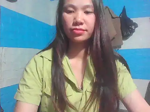 Snapshot of fanchunn chatting on 09.28.25 fanchunn online show from 09.28.25