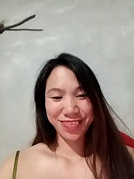 Snapshot of fanchunn chatting on 10.31.25 fanchunn online show from 10.31.25