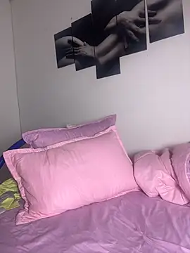 Snapshot of celeste_L29 chatting on 10.12.25 celeste L29 online show from 10.12.25