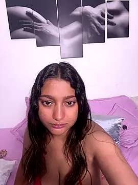 Snapshot of celeste_L29 chatting on 10.24.25 celeste L29 online show from 10.24.25