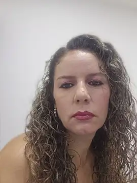 Nina vallon online show from 03.12.26