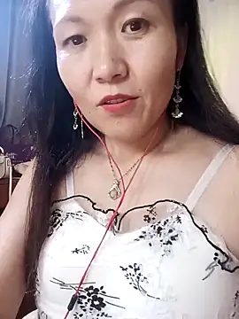 Joanna1122 online show from 10.11.25