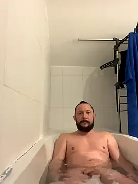 AZOPMOB18999 online show from 11.27.25