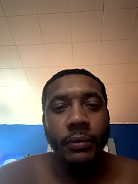 Kingstrokezxx online show from 11.18.25