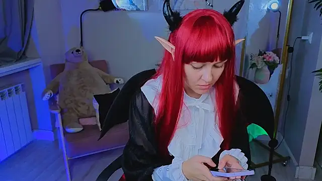 Mia meowXkiss online show from 10.27.25